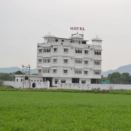 Hotel J M D Palace Udaipur Esterno foto